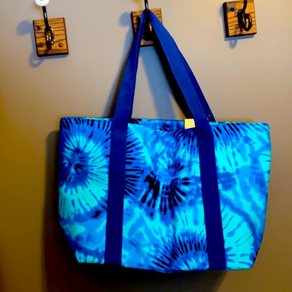 NWT Riah Fashion Tote Bag
